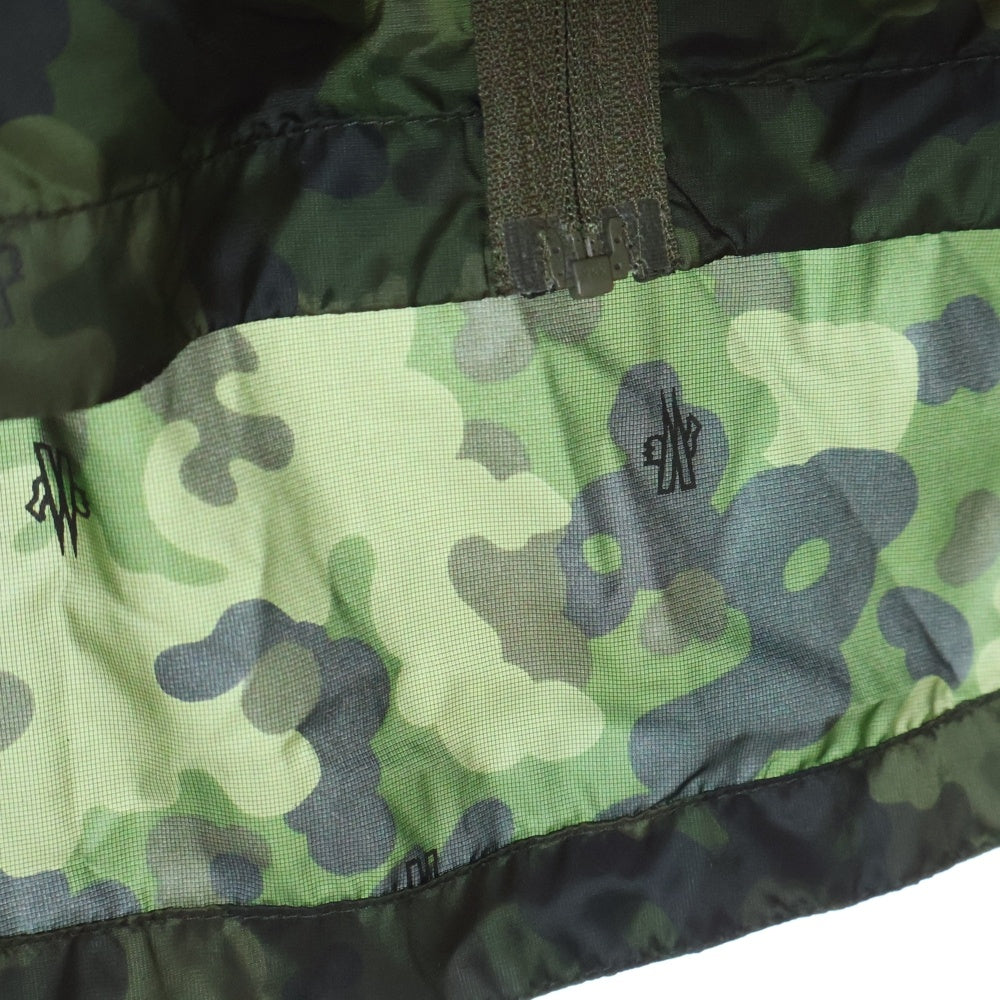 MONCLER(モンクレール) TRIEUX GIUBBOTTO D10914104785 539BB 迷彩柄 ナイロンジャケット フーディ グリーン