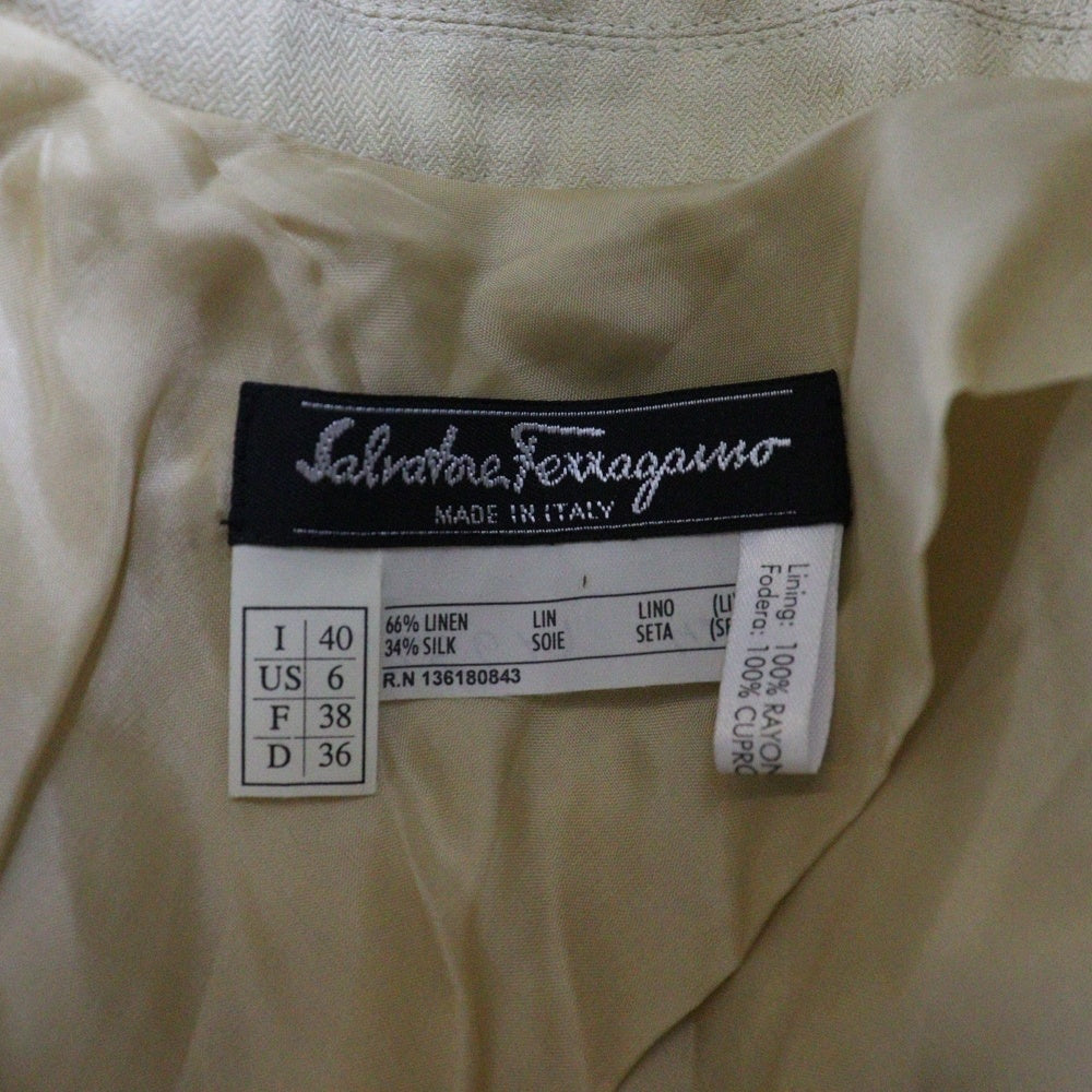 Salvatore Ferragamo(サルヴァトーレ フェラガモ) 3Bコットンリネンテーラードジャケット アイボリー