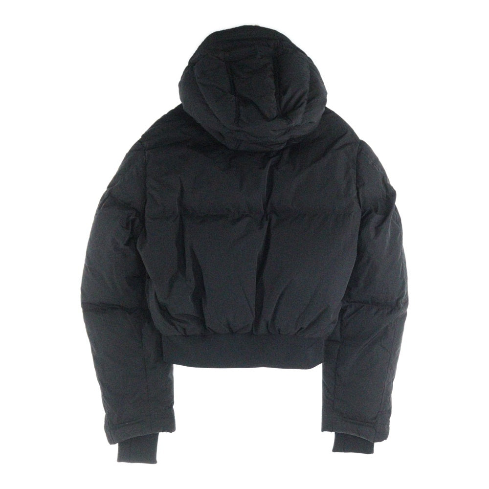 DIESEL(ディーゼル) 24AW Short Lifestyle Jacket ショート丈 フロントジップアップダウンジャケット レディース ブラック A15356