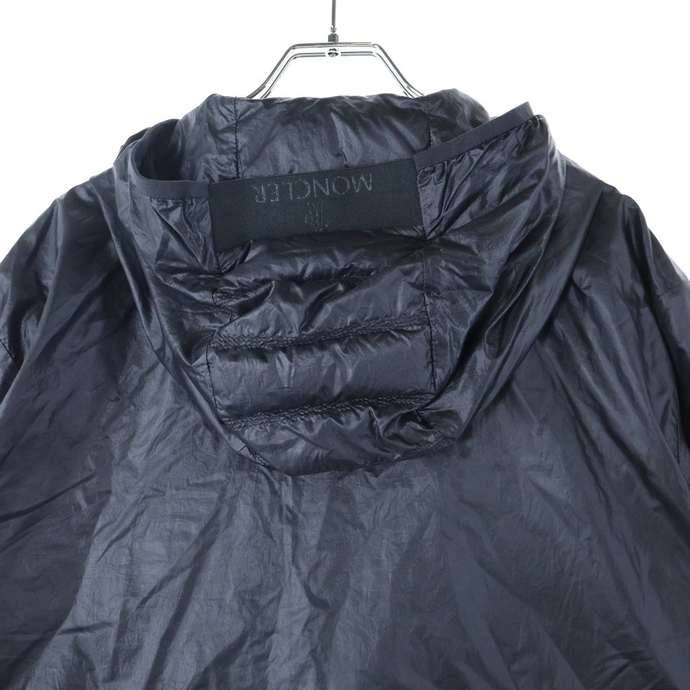 MONCLER(モンクレール) 24SS LUSENEY 袖ロゴパッチ ジップアップ フーデッドナイロンダウンジャケット ブラック J10911A00108