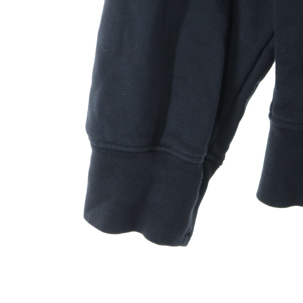 STONE ISLAND(ストーンアイランド) 25SS 袖ロゴパッチクルーネック長袖スウェットトレーナー ブラック K1S156100044