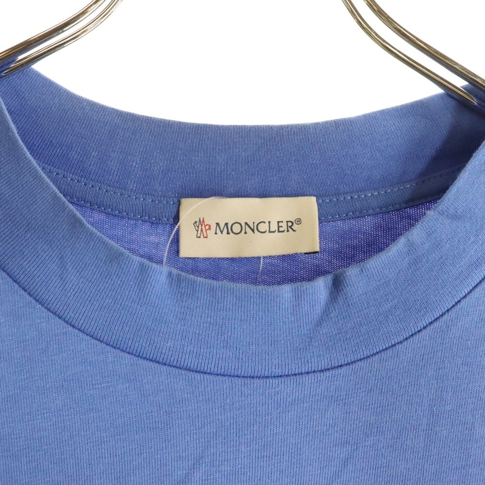 MONCLER(モンクレール) SS T-SHIRT H20918C00005 ロゴアウトライン クルーネック半袖Tシャツカットソー ブルー