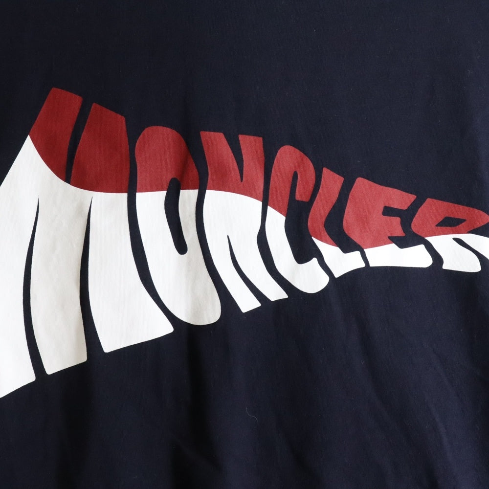 MONCLER(モンクレール) SS TSHIRT K10918C00058 フロントロゴ クルーネック半袖Tシャツカットソー ネイビー