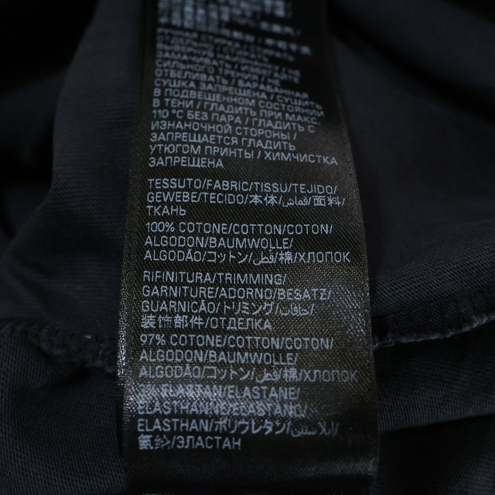 BALENCIAGA(バレンシアガ) 23SS TAPE TYPE MEDIUM FIT TEE デストロイ加工 テープロゴミディアムフィット半袖Tシャツ 半袖クルーネックカットソー ブラック 739784 TOVA9