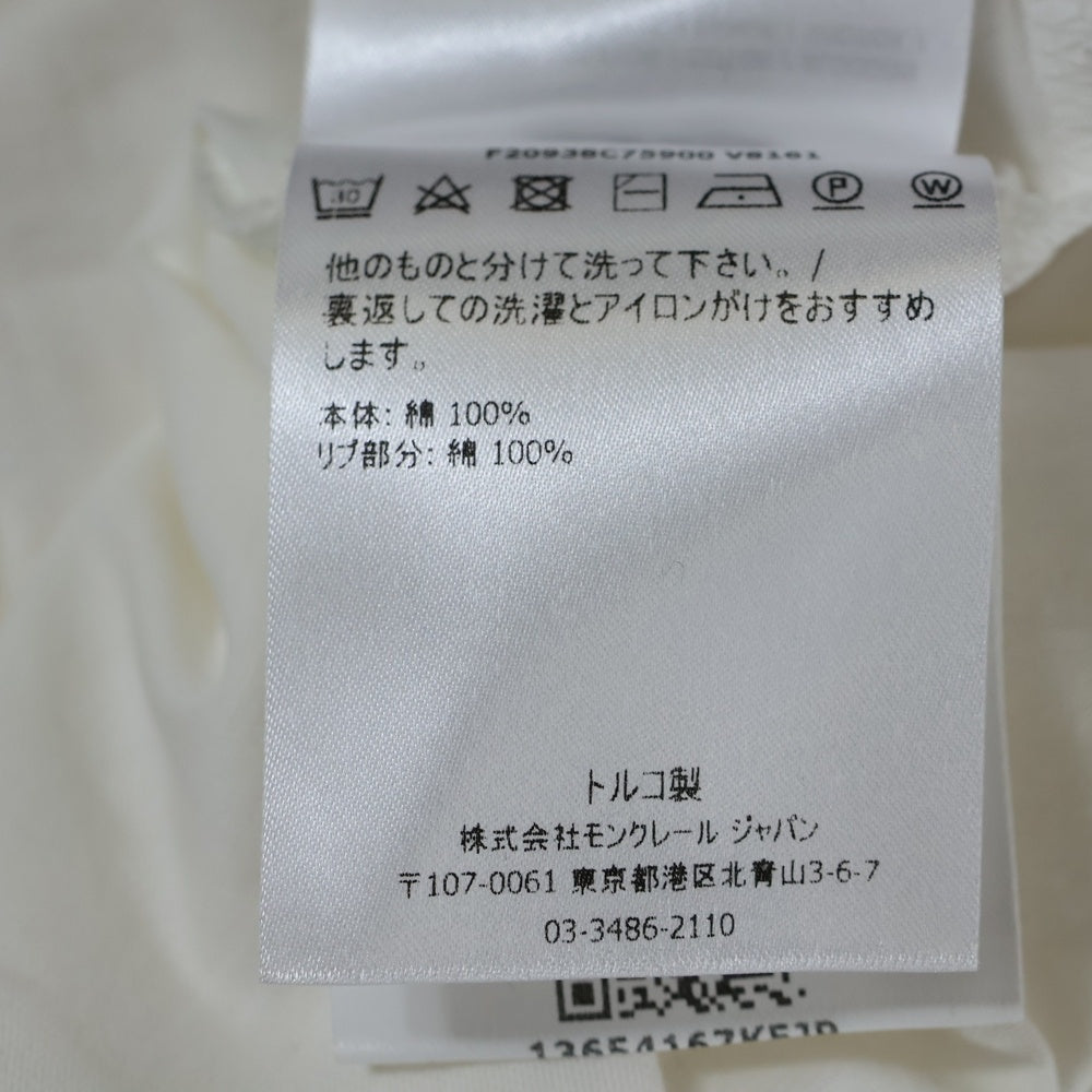 MONCLER(モンクレール) T-SHIRT GIROCOLLO フロントロゴ刺繍 クルーネック半袖Tシャツカットソー ホワイト F20938C75900
