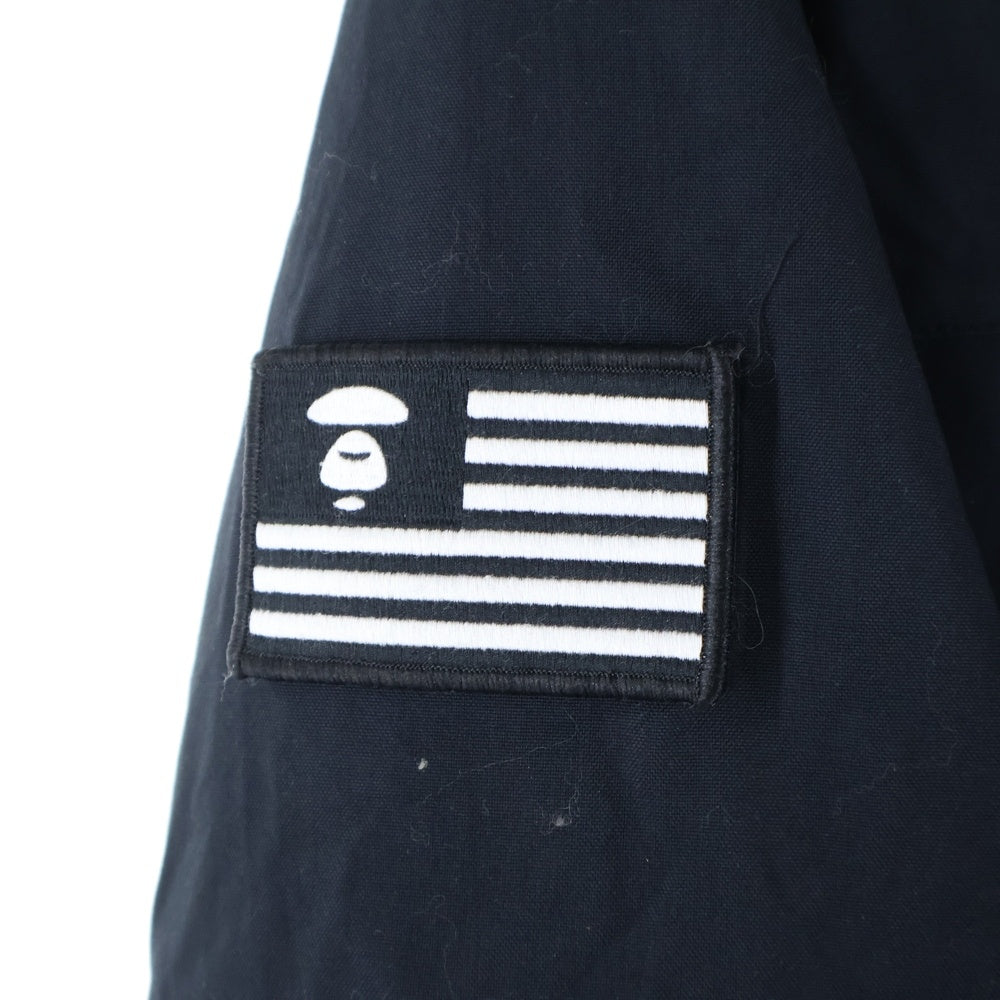 AAPE BY A BATHING APE(エーエイプバイアベイシングエイプ) フロントロゴ刺繍 ファーフーデッド ジップアップダウンジャケット ブラック AAPPDNM7233XXB