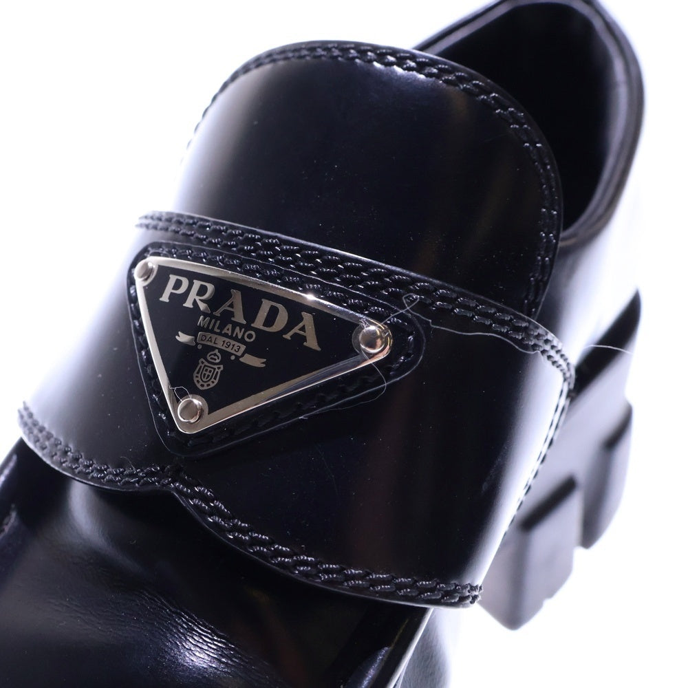 PRADA(プラダ) Monolith Pointy Brushed Leather Loafers 1D663M モノリス ブラッシュドレザー ローファー トライアングルロゴプレート ブラック レディース