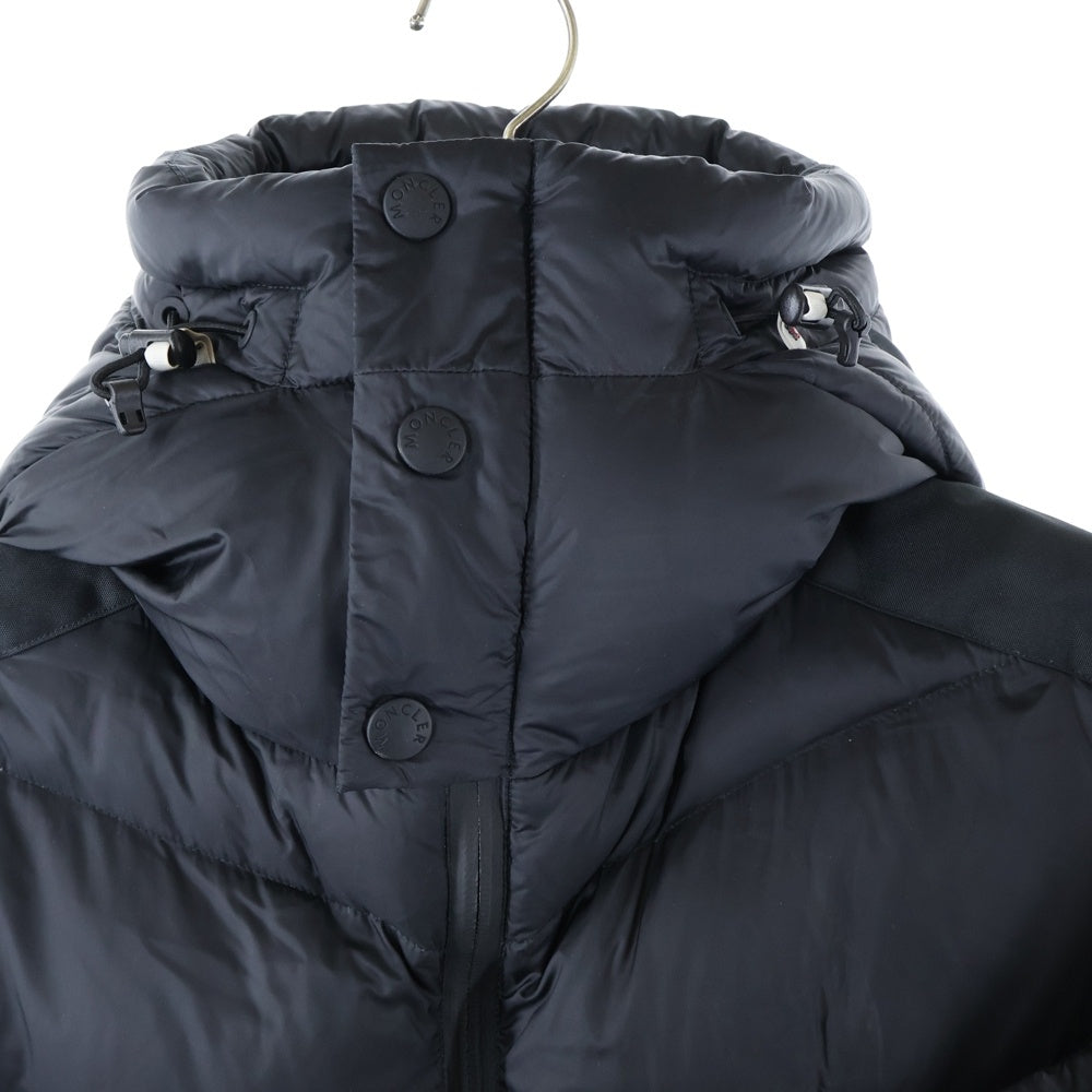 MONCLER GRENOBLE(モンクレールグルノーブル) BECKLER GIUBBOTTO A20974186305 53156 ロゴワッペン ダウンジャケット フーディー ブラック