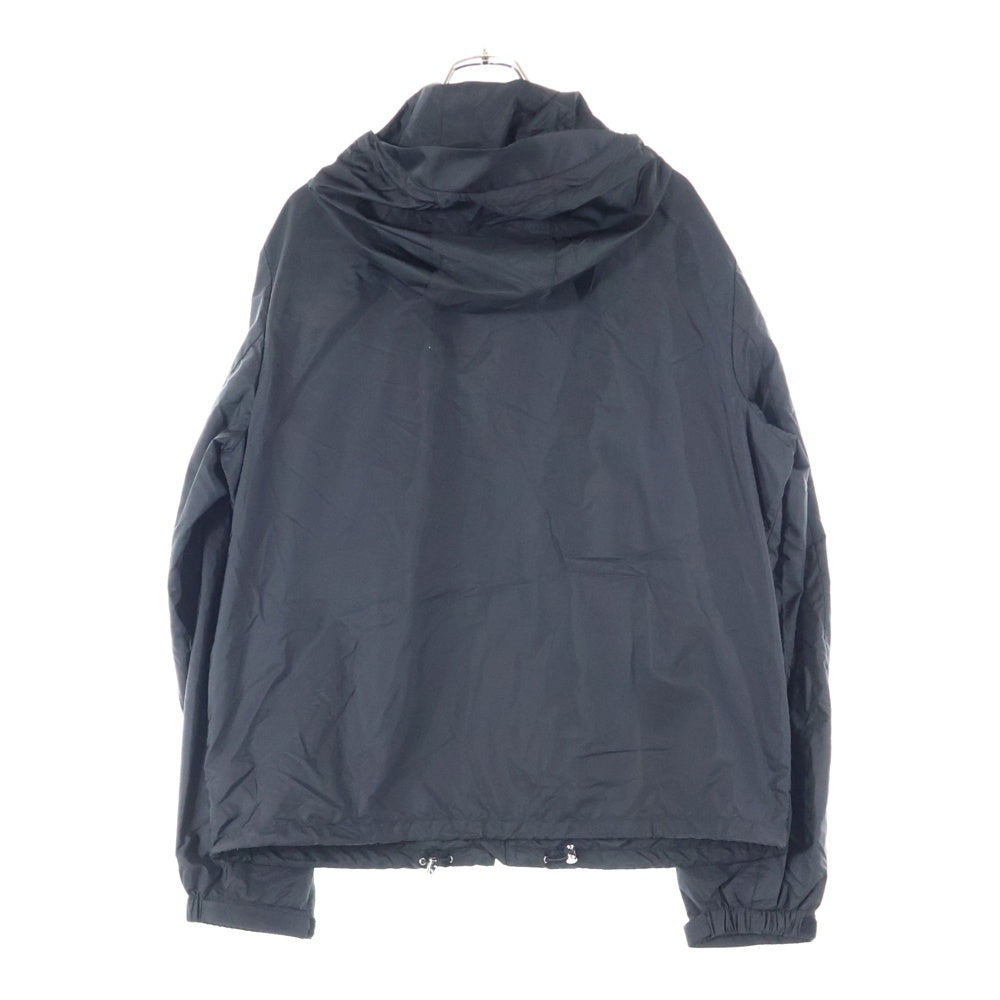 【美品】プラダ　PRADA　ナイロン　ジャケット　トライアングルロゴ PRADA（プラダ） 未使用品 21aw トライアングルポーチ付 Re-Nylon