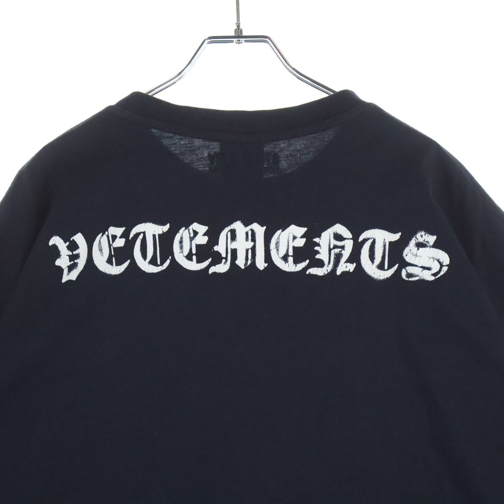 VETEMENTS(ヴェトモン) 21SS Anarchy Gothic Logo T Shirt UE51TR640B アナーキー ゴシックロゴ クルーネック半袖Tシャツカットソー ブラック