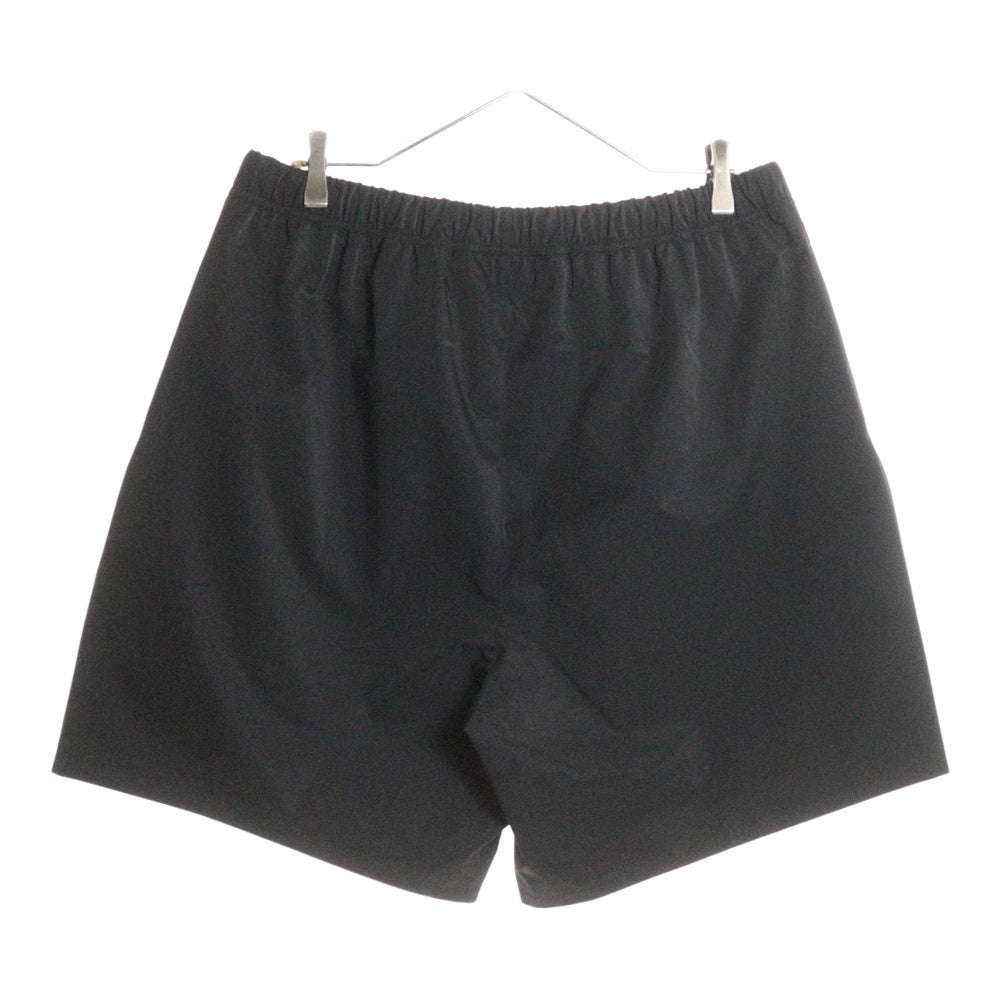 FEAR OF GOD ESSENTIALS(フィアオブゴッド エッセンシャルズ) Sporty Nylon Soccer Shorts スポーティー ナイロン ショーツ ハーフパンツ ブラック
