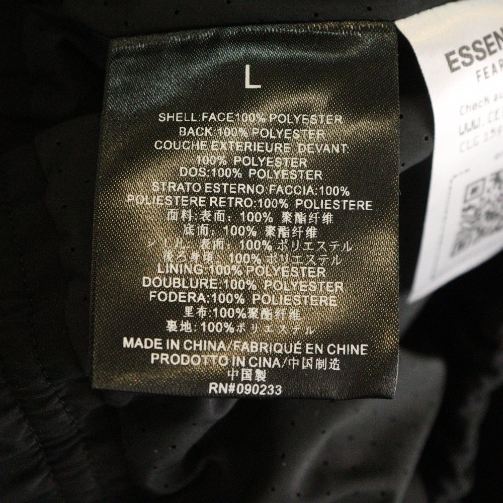 FEAR OF GOD ESSENTIALS(フィアオブゴッド エッセンシャルズ) Sporty Nylon Soccer Shorts スポーティー ナイロン ショーツ ハーフパンツ ブラック