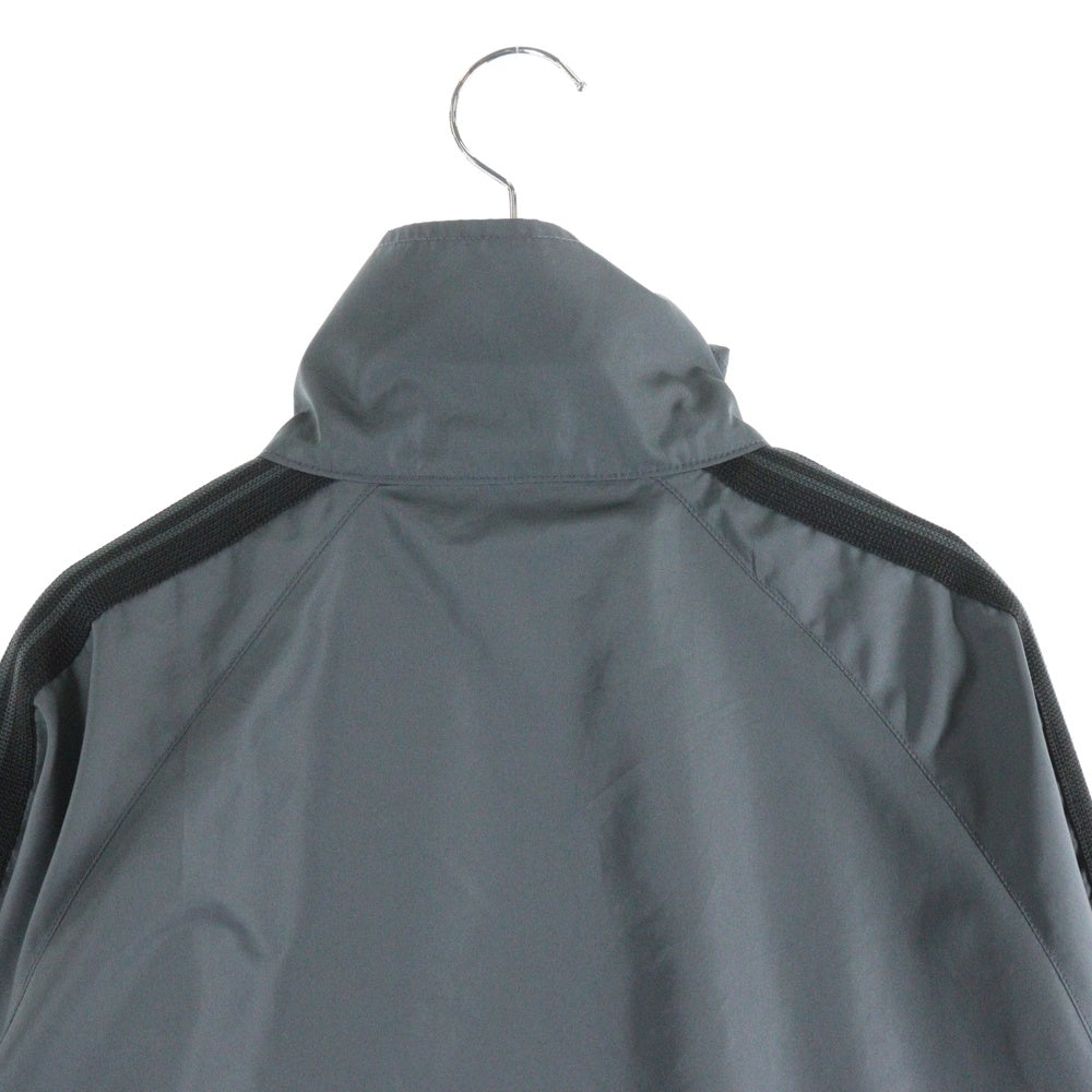 Needles(ニードルス) BERVER別注 Nylon Track Jacket PU1607 フロントワンポイントロゴ刺繍 ナイロントラックジャケット グレー