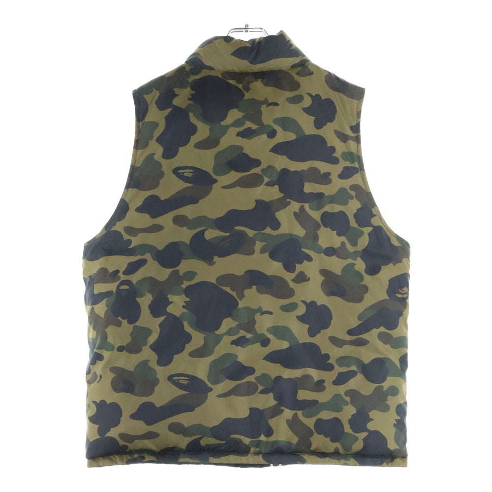 A BATHING APE(アベイシングエイプ) ワンポイントロゴ リバーシブル カモフラ ダウンベスト ブラック/カーキ 1870‐140‐053
