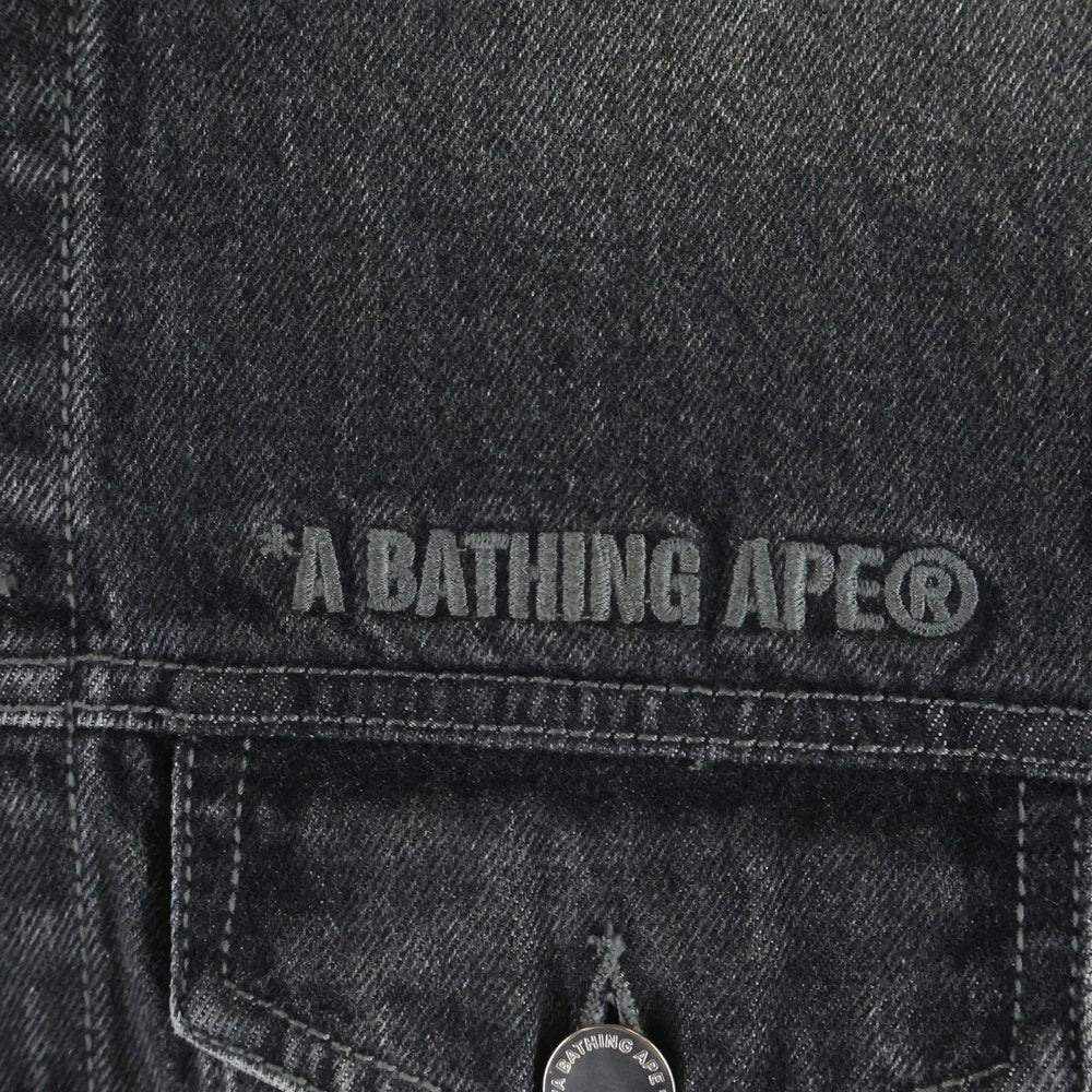 A BATHING APE(アベイシングエイプ) Distressed Denim Trucker Jacket ロゴ デニム トラッカー ジャケット ブラック 001LJK801308M