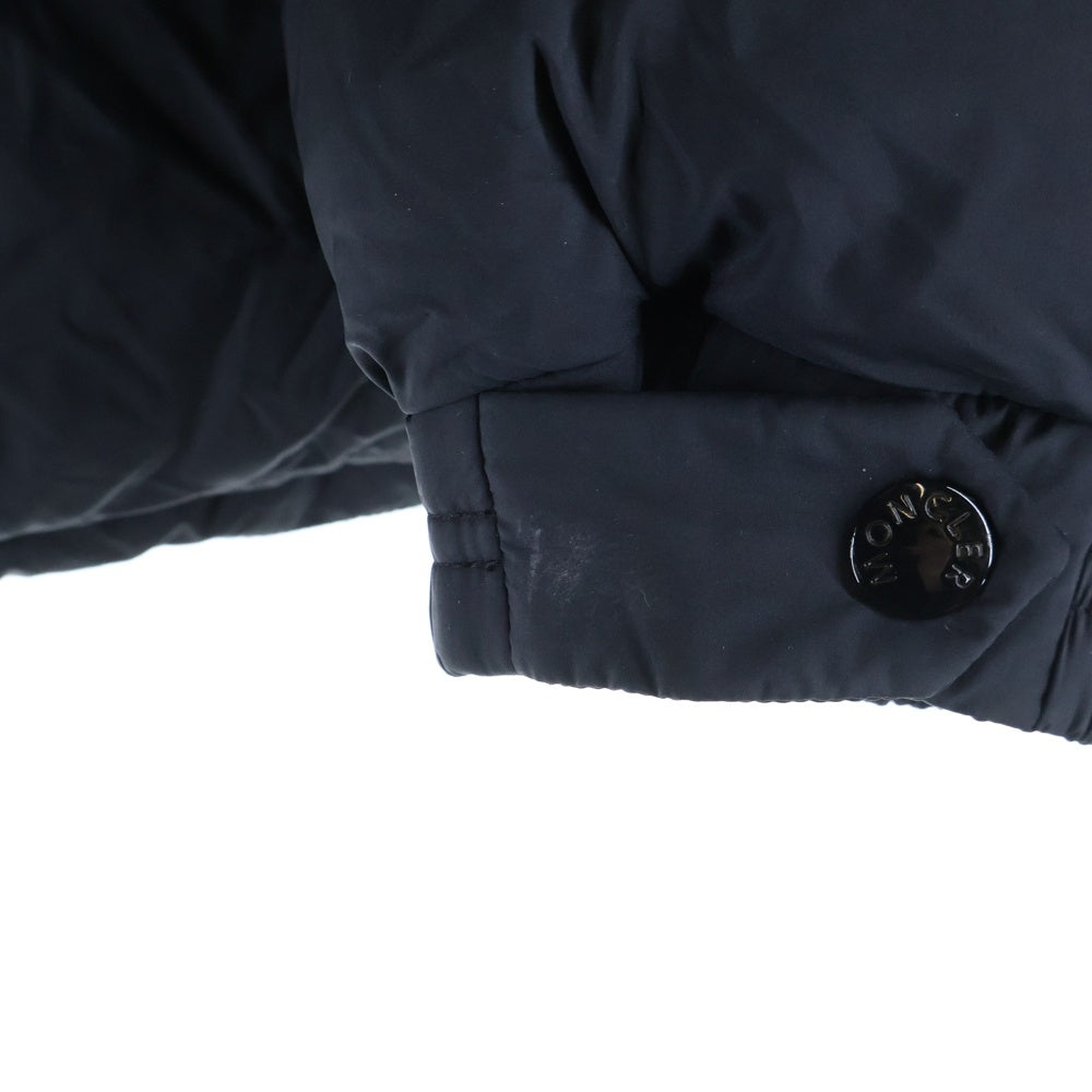 MONCLER(モンクレール) 22AW SALZMAN GIUBBOTTO G20911A00009 539K8 サルズマン フーデッドロゴ ジップアップダウンジャケット ブラック