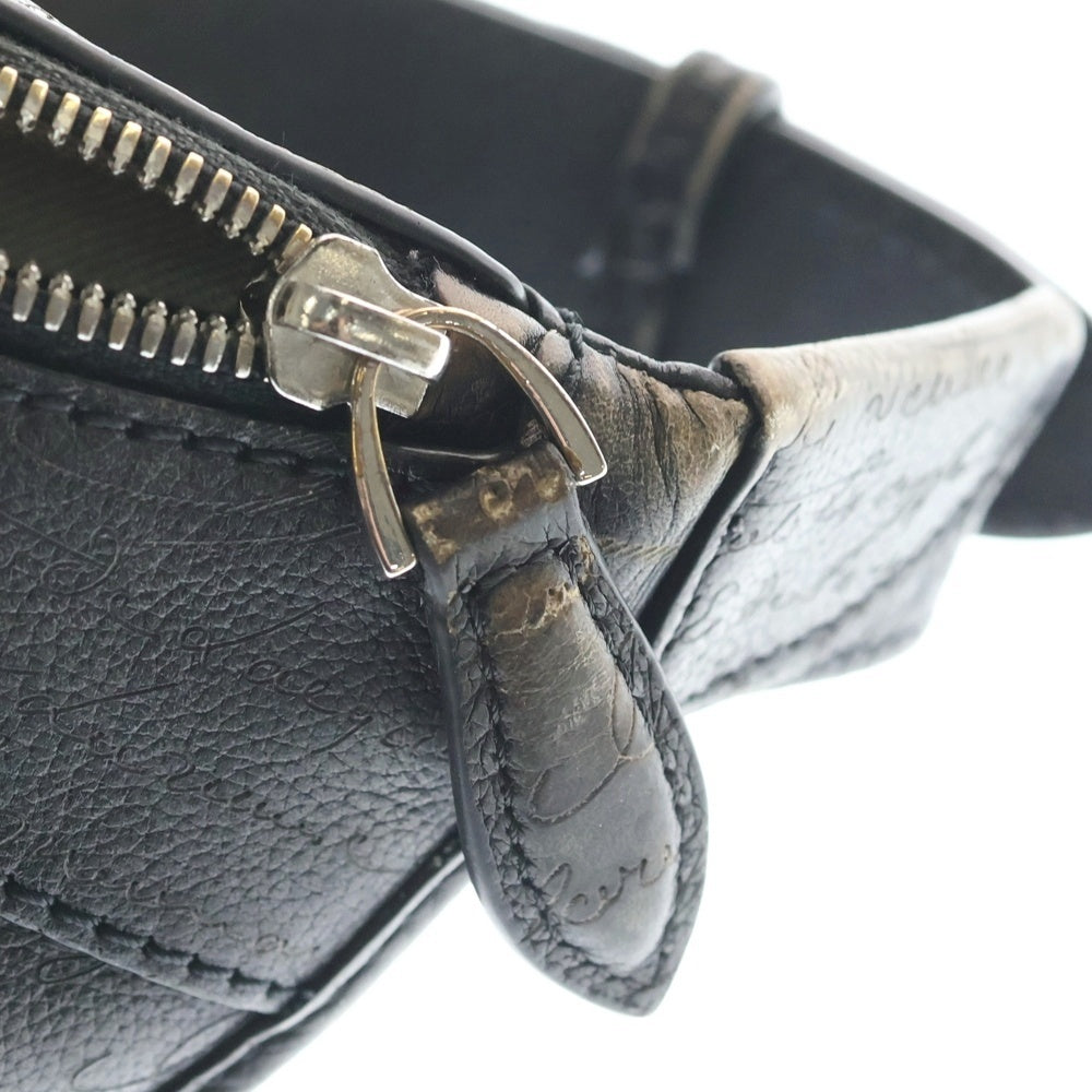 Berluti(ベルルッティ) カリグラフィ ライダー スクリット クロス ボディバッグ ウェストバッグ グレー レディース