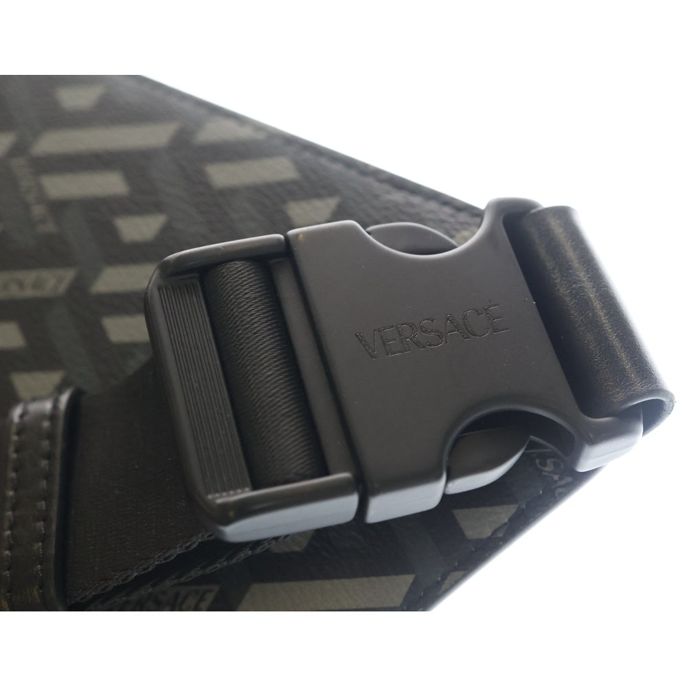 VERSACE ヴェルサーチ Signature Belt Bag 1004559 ラ・グレカ シグネチャー ベルト ボディバッグ グレー VERSACE(ヴェルサーチ) Signature Belt Bag 1004559 ラ・グレカ