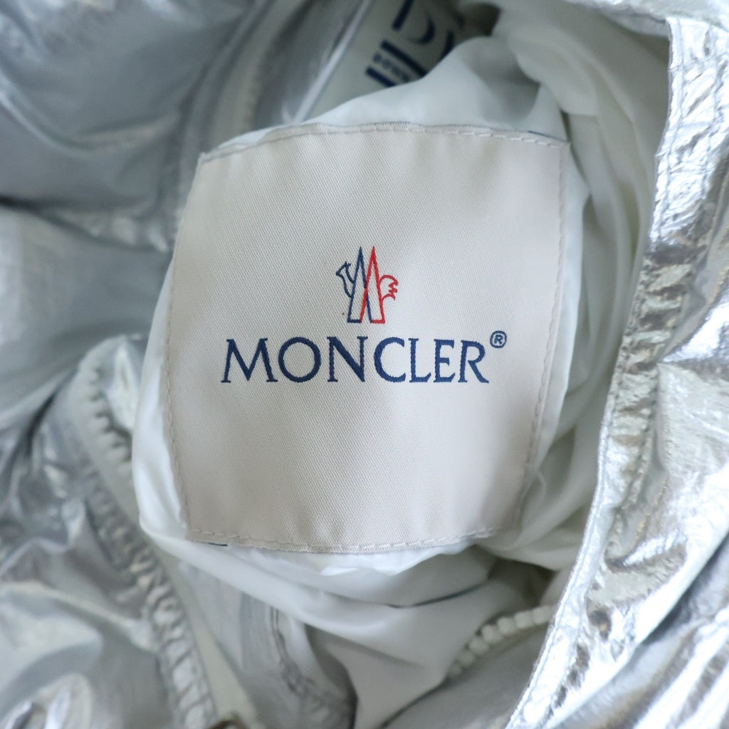 MONCLER(モンクレール) 21AW FREVILLE フレビル リバーシブル ダウンジャケット ホワイト G20911A00157