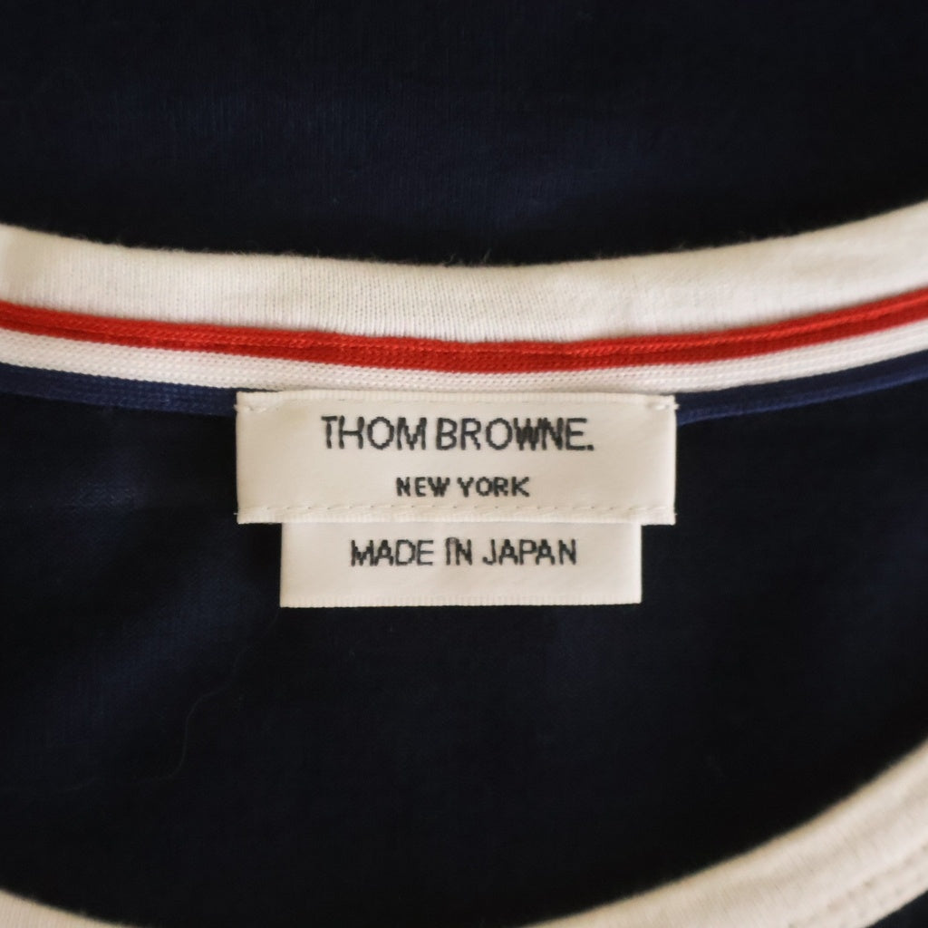 THOM BROWNE(トムブラウン) 22SS リンガー サイドボタン トリコロール クルーネック半袖TシャツカットソーMJS038A-00042415