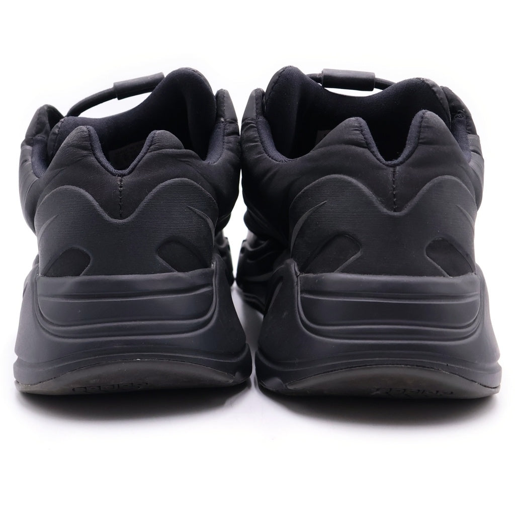 YEEZY(イージー) Boost 700 MNVN Black アディダス イージーブースト700 MNVN ブラック ミッドカットスニーカー ブラック FV4440
