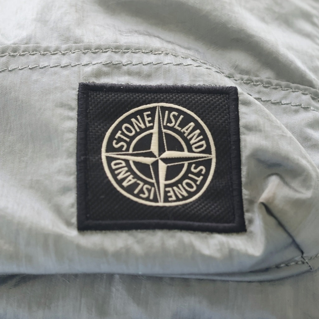 STONE ISLAND(ストーンアイランド) Black Coated Nylon Metal ECONYL Pouch Bag K2S159200015S0251 ナイロン ポーチバッグ グレー