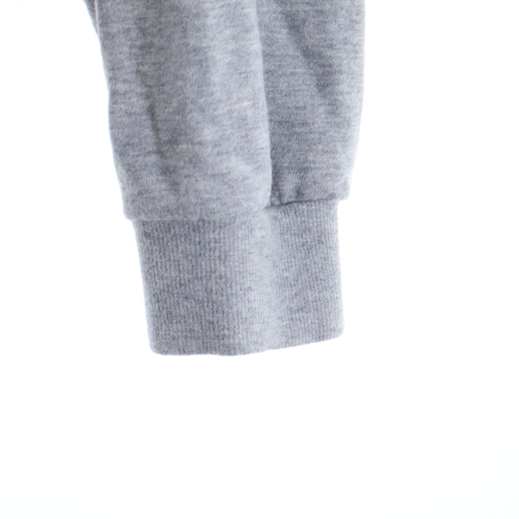 CELINE(セリーヌ) HOODED SWEATER EMBROIDERED WITH CELINE 16 2Y174450I ナンバーロゴプリント カシミヤ混 プルオーバーパーカー フーディ グレー
