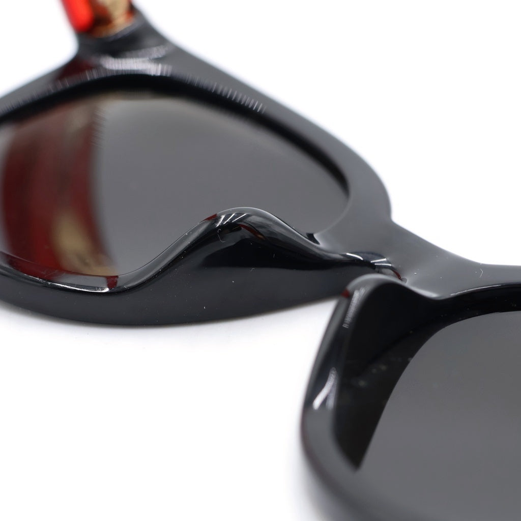 GUCCI(グッチ) バイカラー オーバルフレーム サングラス 眼鏡 アイウェア 蜂 レッド/グリーン GG1866SK 001
