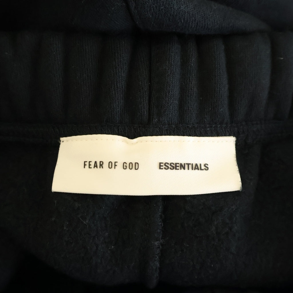 FEAR OF GOD ESSENTIALS(フィアオブゴッド エッセンシャルズ) 25AW CLASSIC SWEAT SHORT PANTS フロントラバーロゴプリント クラシック スウェットハーフパンツ ショーツ ブラック