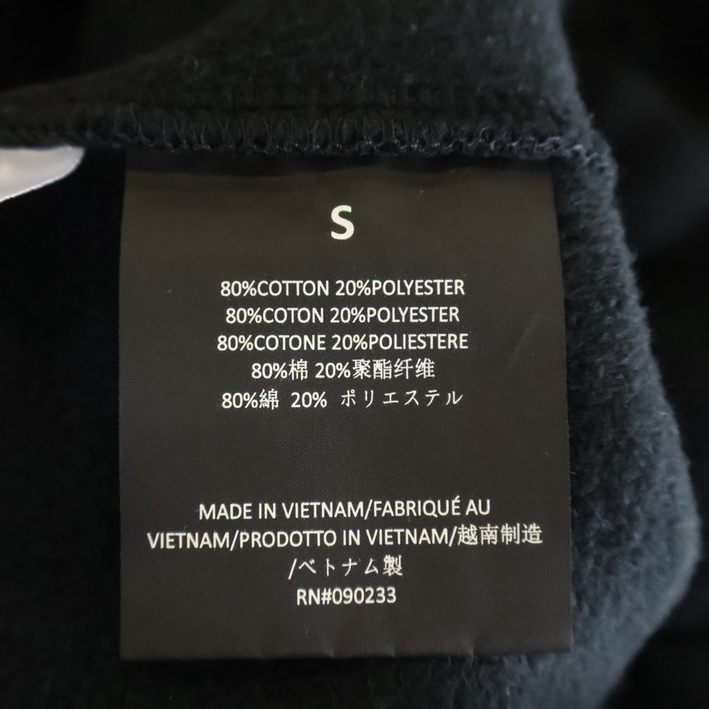 FEAR OF GOD ESSENTIALS(フィアオブゴッド エッセンシャルズ) 25AW CLASSIC SWEAT SHORT PANTS フロントラバーロゴプリント クラシック スウェットハーフパンツ ショーツ ブラック