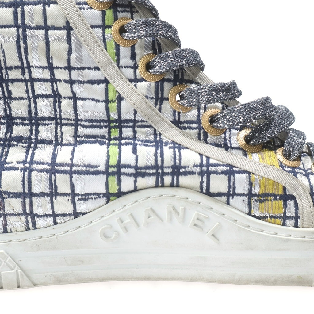 CHANEL(シャネル) ツイード ココマーク ハイカットスニーカー シルバー レディース IG32473