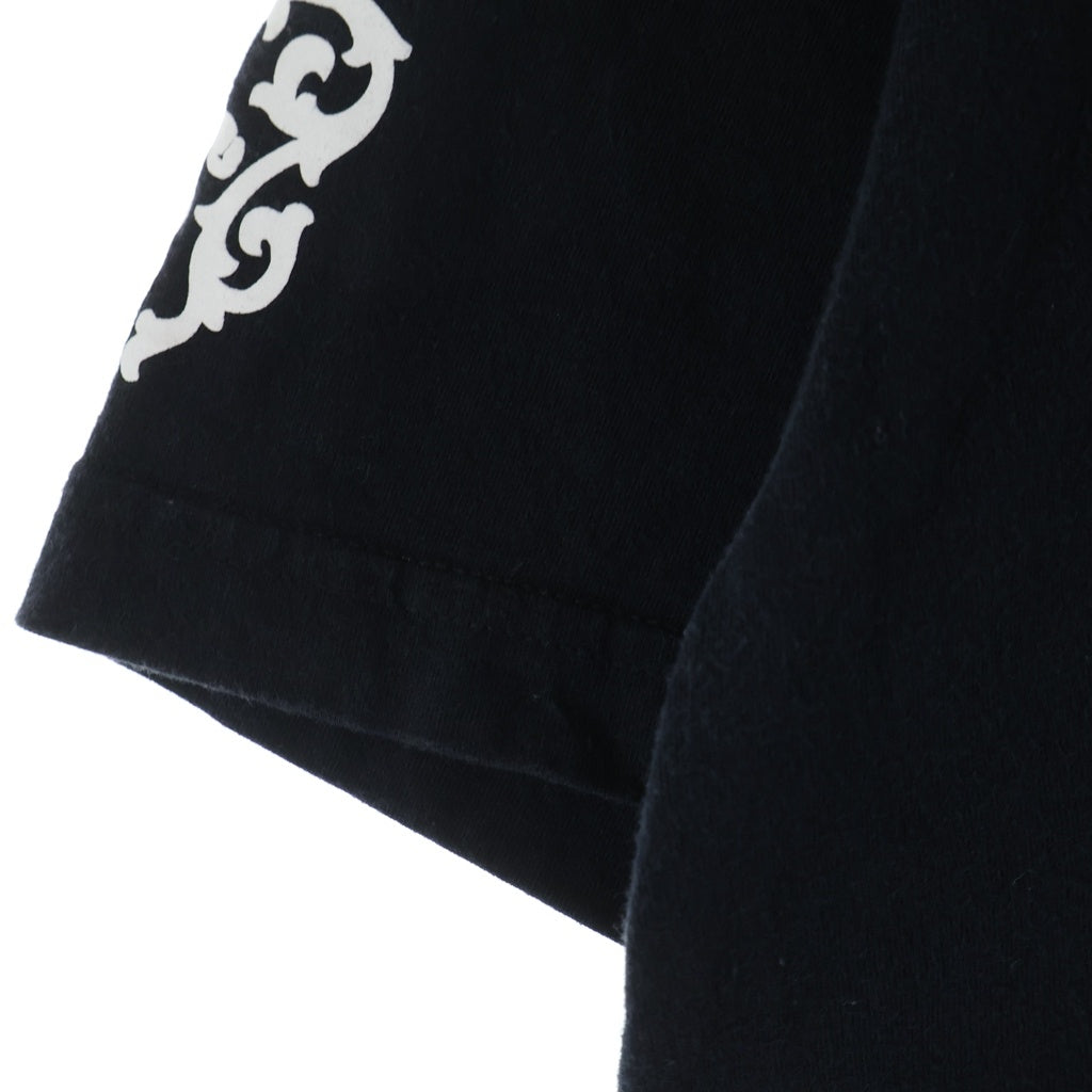 CHROME HEARTS(クロムハーツ) VINE DAGGER LOGO S/S TEE ヴァインダガーロゴプリント クルーネック半袖Tシャツカットソー ブラック