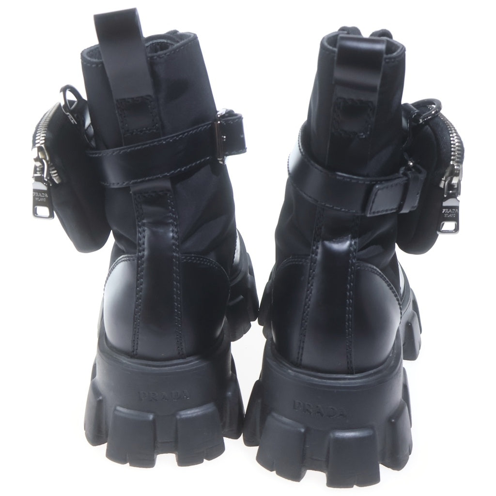 PRADA(プラダ) モノリス ポーチ付き リナイロン レザーレースアップブーツ ブラック 2UE007