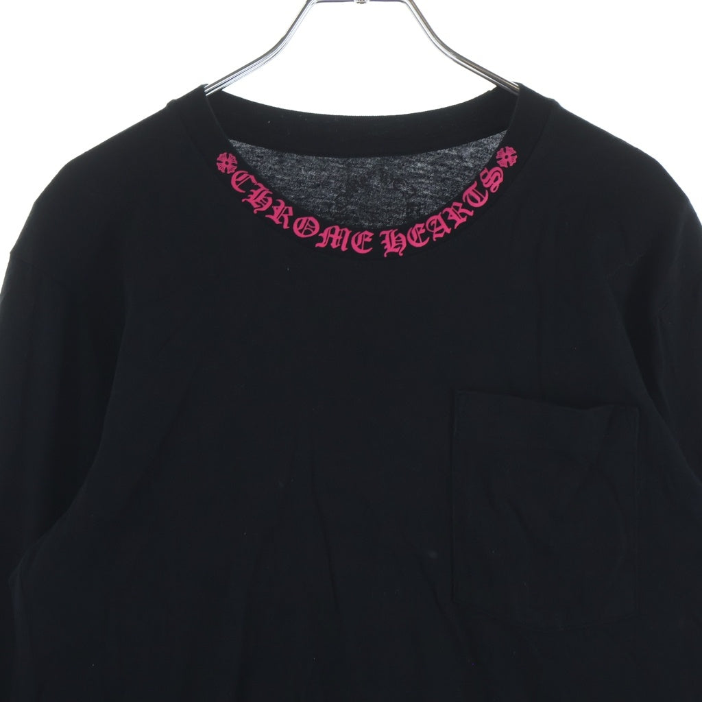CHROME HEARTS(クロムハーツ) Script Neck Logo L/S T-Shirt ネックロゴ スクリプトロゴプリント クルーネック長袖Tシャツカットソー ロンT ブラック/ピンク
