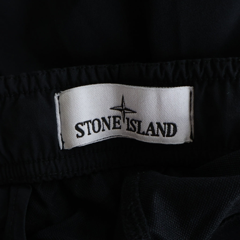 STONE ISLAND(ストーンアイランド) 26SS Polyamide Straight Black Trousers ロゴワッペン刺繍 ナイロンストレートパンツ ブラック L1S153100048