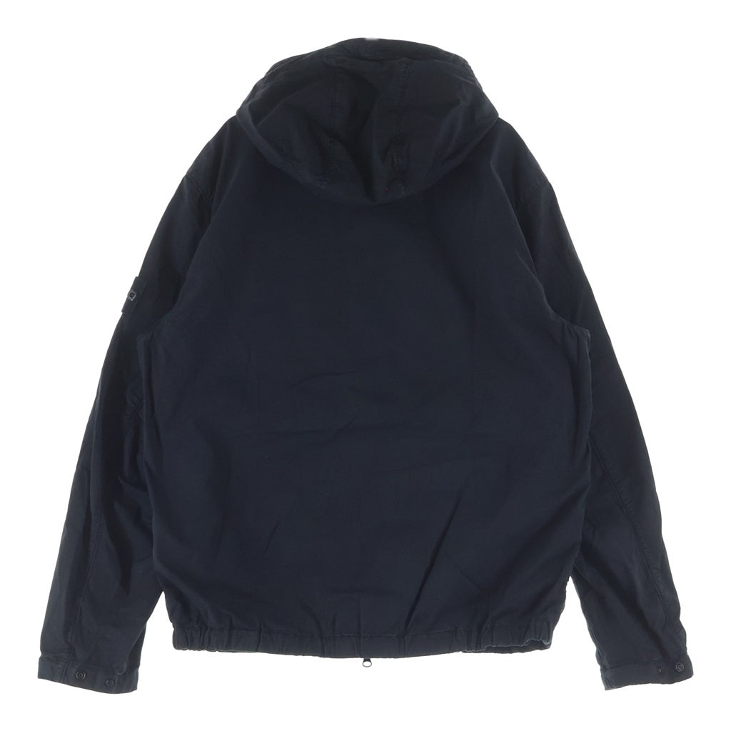 STONE ISLAND(ストーンアイランド) 25SS SUPIMA COTTON TWILL STRETCH-TC ロゴワッペン ジップアップフーディ コットンジャケット ブルゾンジャケット ブラック K1S154100091S0010