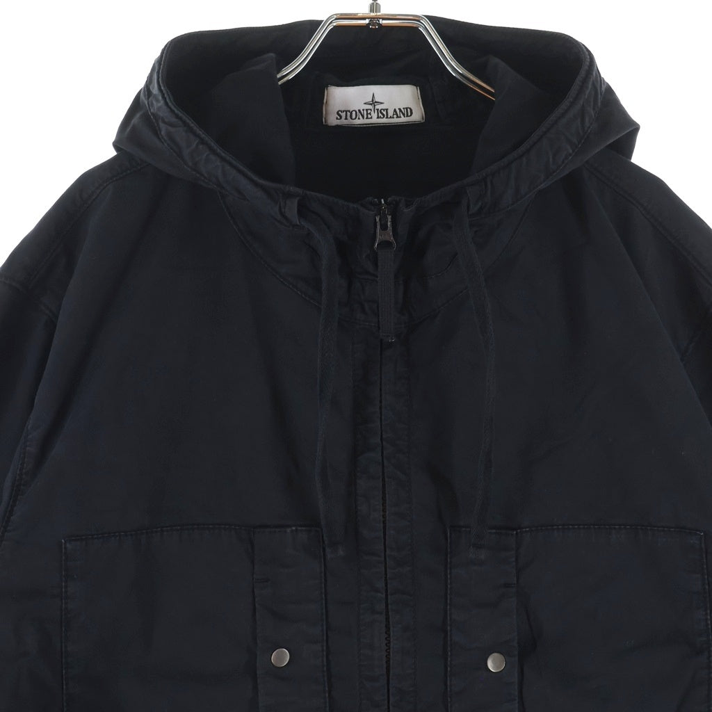 STONE ISLAND(ストーンアイランド) 25SS SUPIMA COTTON TWILL STRETCH-TC ロゴワッペン ジップアップフーディ コットンジャケット ブルゾンジャケット ブラック K1S154100091S0010