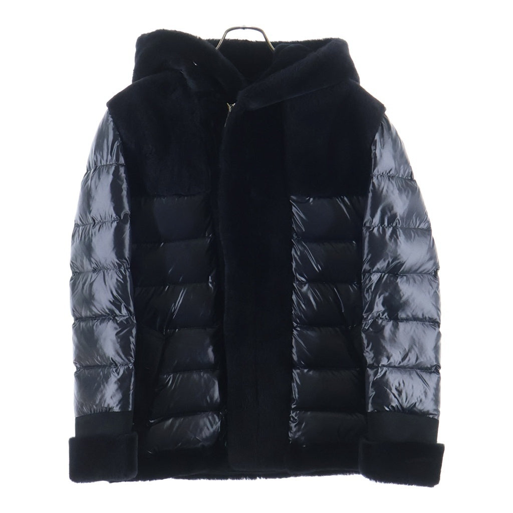 1 PIU 1 UGUALE 3(ウノピゥウノウグァーレトレ) EMMETI HOODED COAT ムートン ファー ダウンジャケット ブラック MRC042