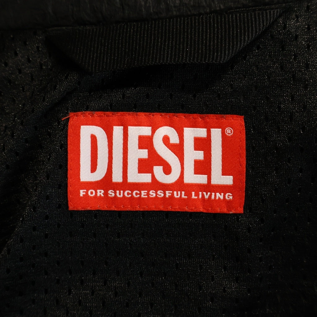 DIESEL(ディーゼル) J-BLINKID-A 袖ワンポイントロゴ刺繍 ナイロントラックジャケット ブラック A10675