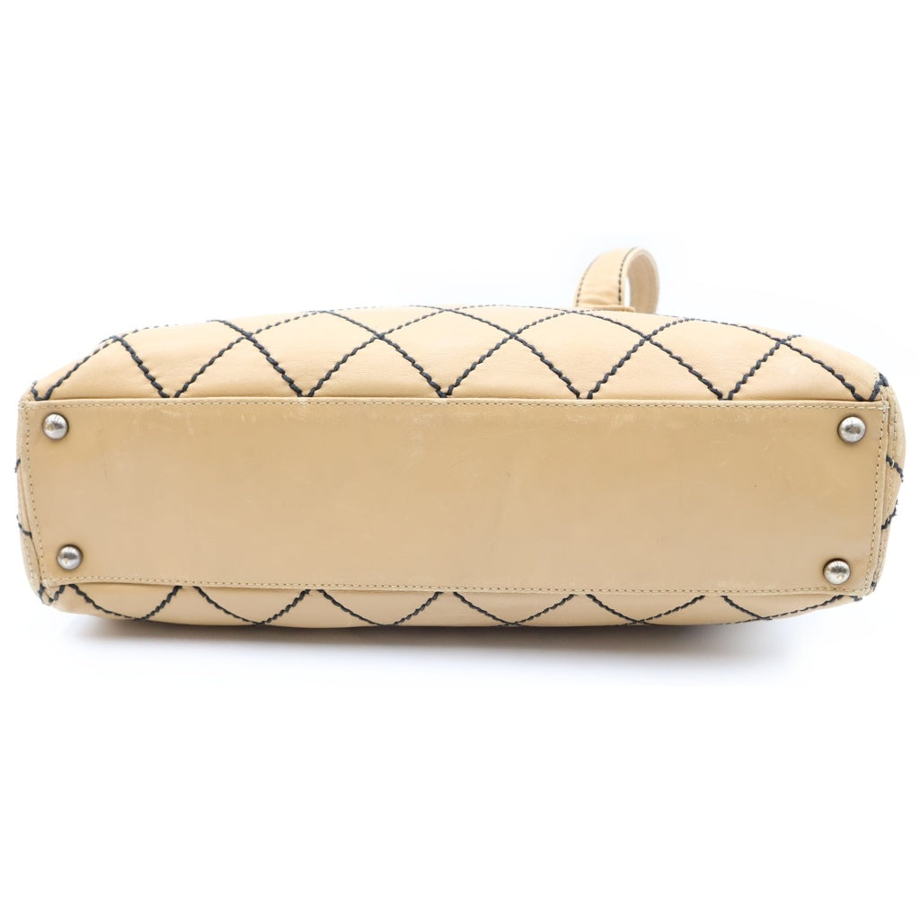 CHANEL(シャネル) ワイルドステッチ レザーハンドバッグ ベージュ 6番台 A14692 レディース