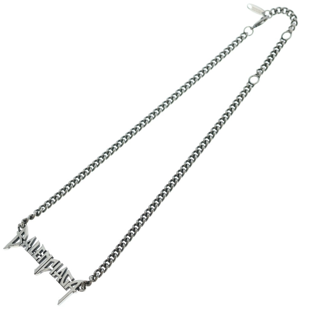 BALENCIAGA(バレンシアガ) Typo Metal ロゴプレートネックレス シルバー