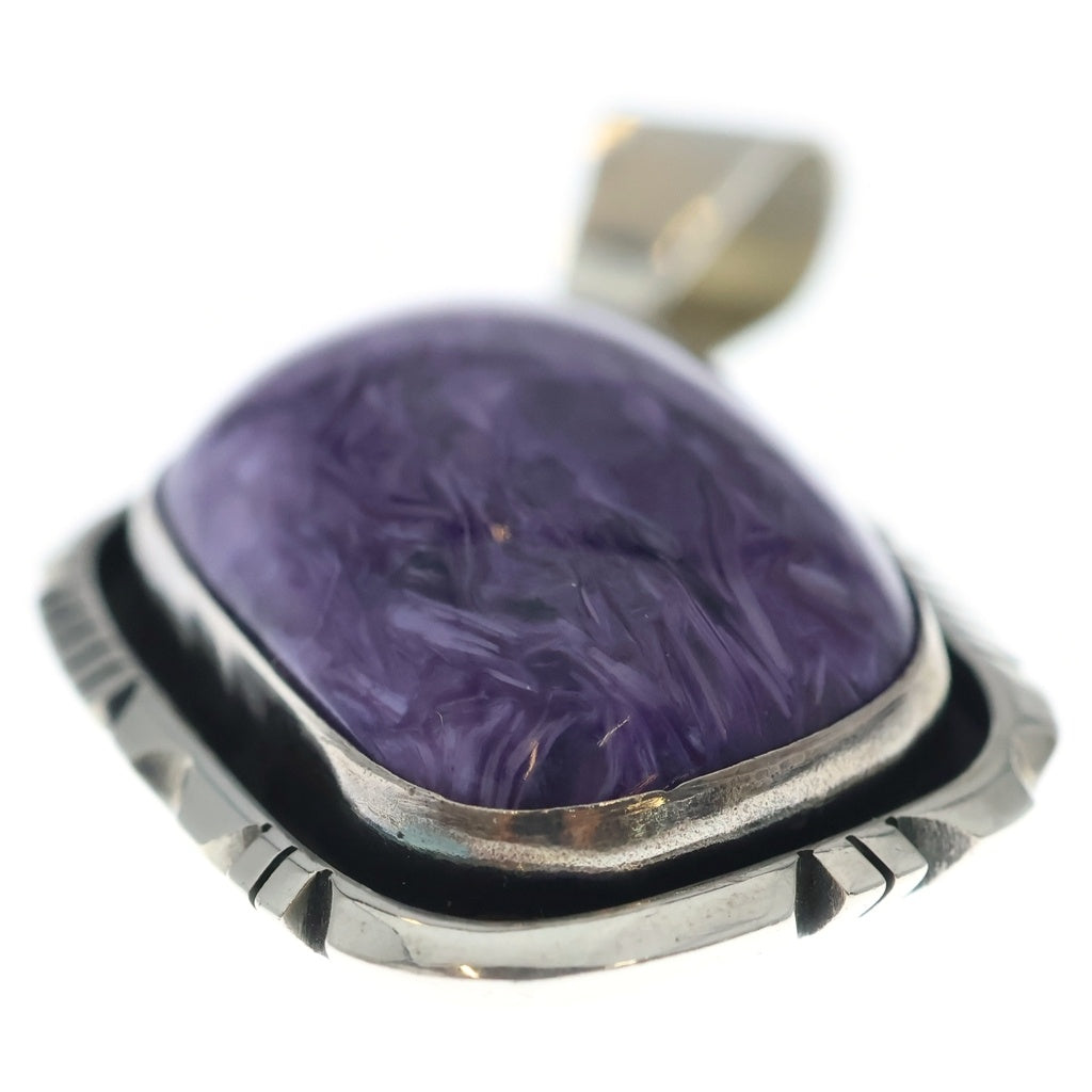 INDIAN JEWELRY(インディアンジュエリー) NAVAJO Randall Joe Tom STERLING製 ナバホ族 ランダル ジョー トム スターリング チャロアイト ペンダントトップ ネックレストップ シルバー/パープル