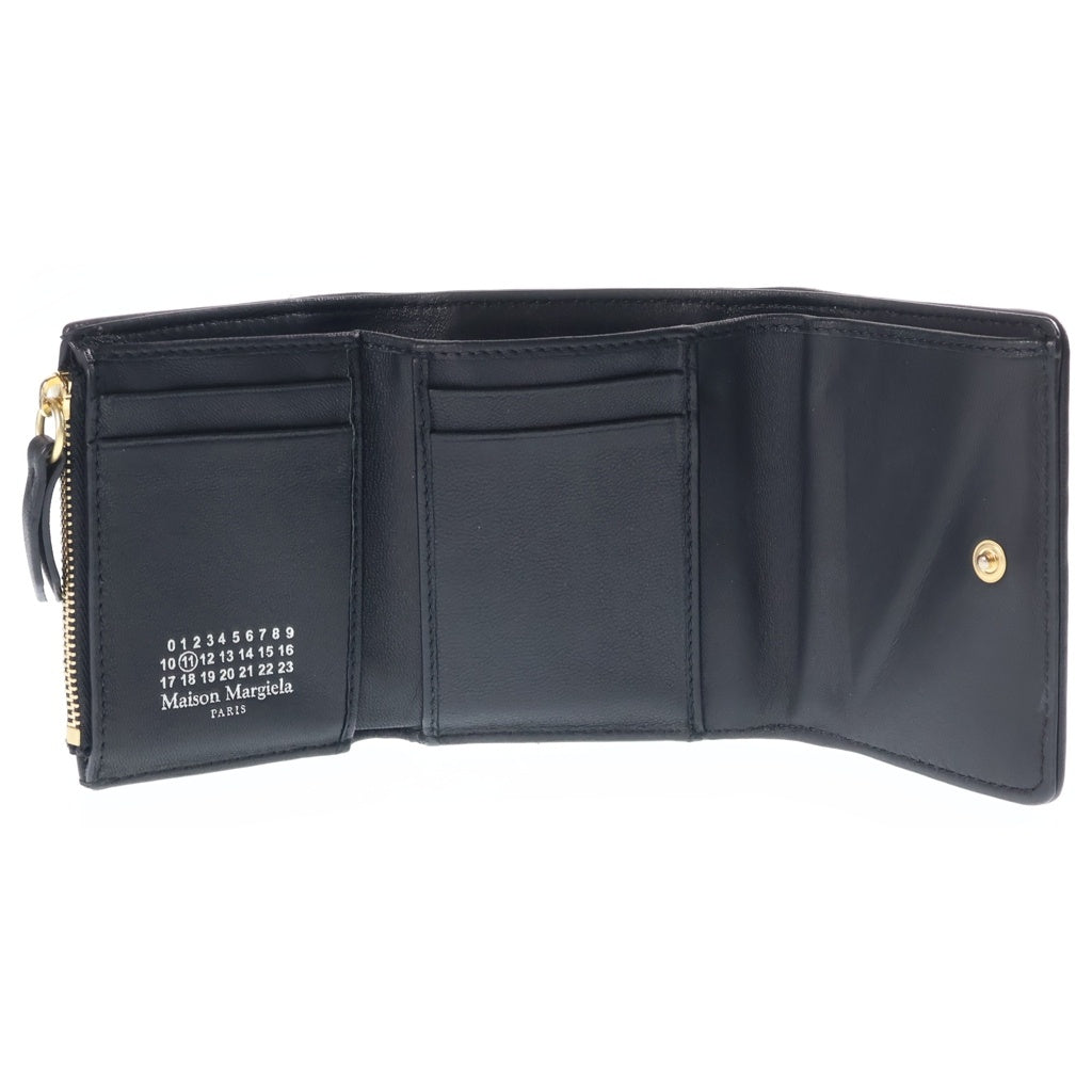 Maison Margiela(メゾンマルジェラ) Glam Slam グラムスラム スリーフォールド レザー 三つ折り財布 コンパクトウォレット ブラック レディース