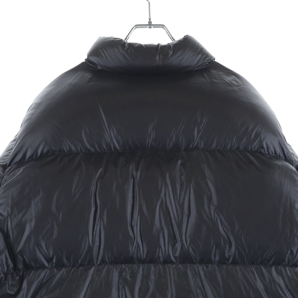 STUSSY(ステューシー) 23AW PARACHUTE RIPSTOP ナイロンジップアップダウンジャケット ブラック 115742