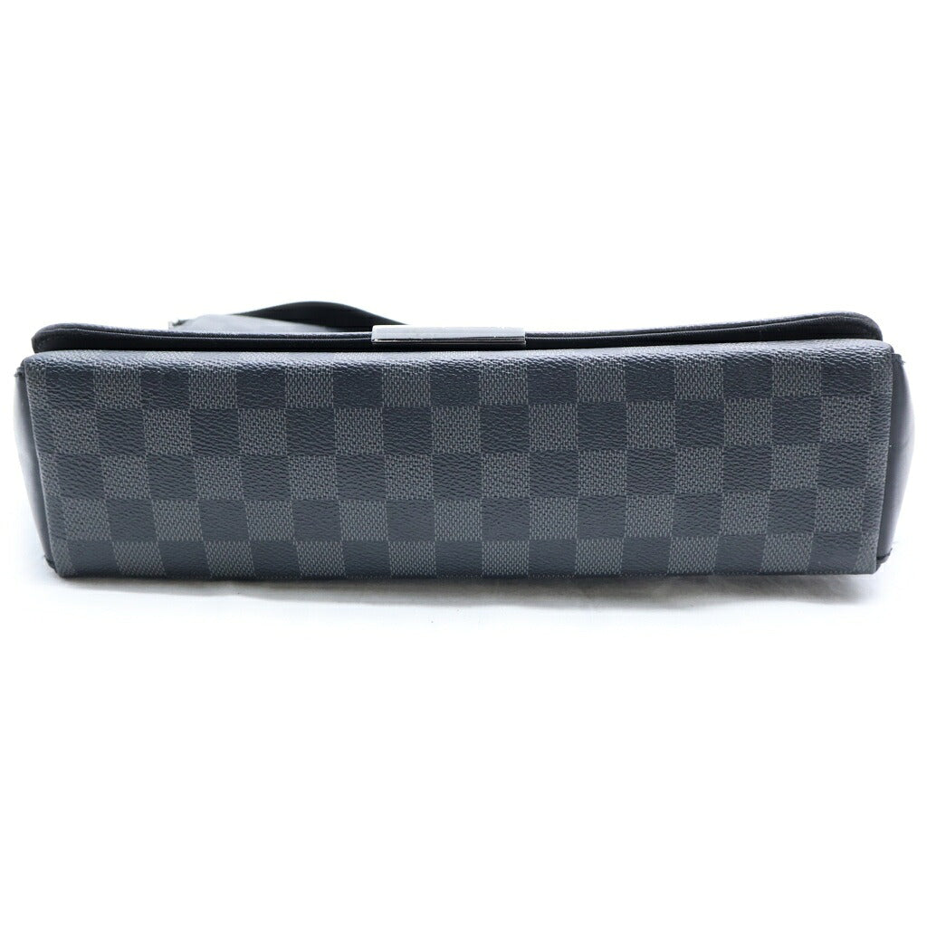 LOUIS VUITTON(ルイヴィトン) ダミエグラフィット ディストリクトMM NV2 ブラック N40350