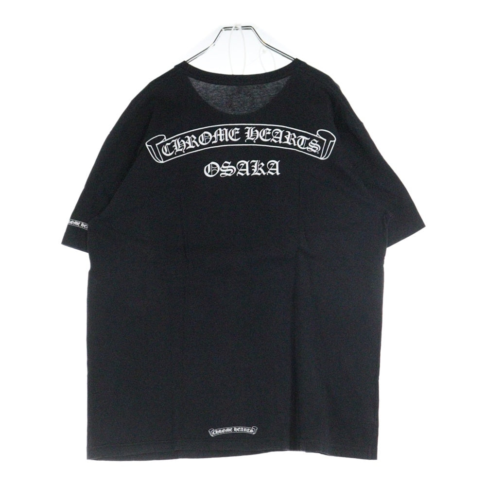 CHROME HEARTS(クロムハーツ) Osaka Scroll Label Logo Tee 大阪限定 大阪スクロールラベルロゴ ポケット付き 半袖Tシャツ ブラック