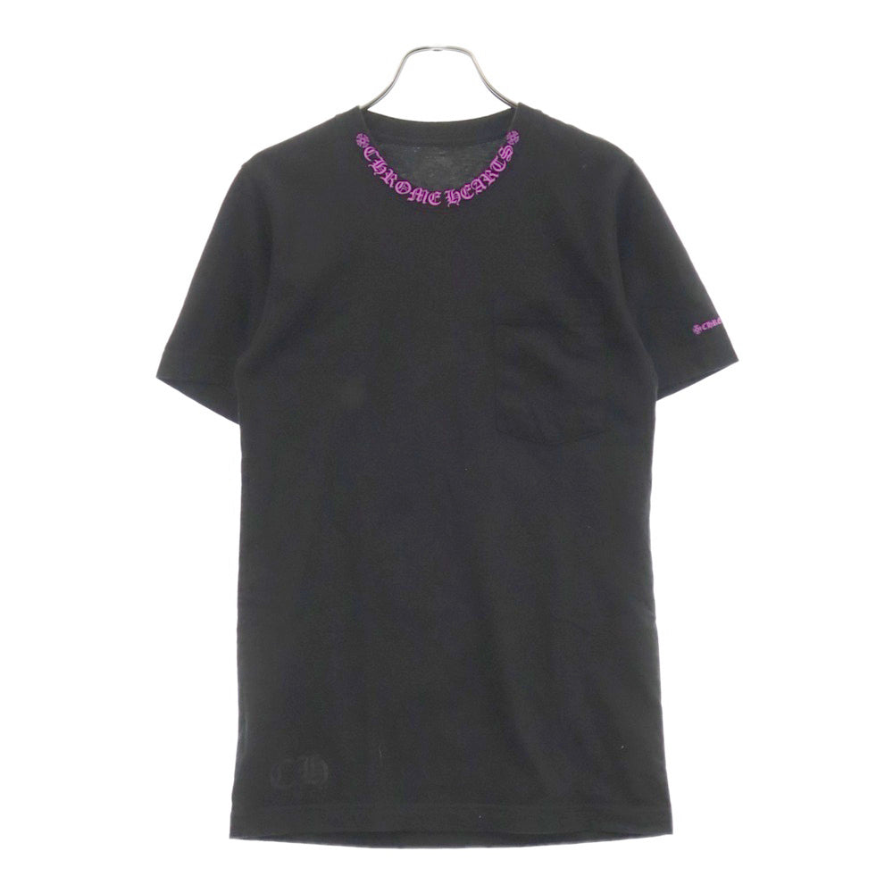 CHROME HEARTS(クロムハーツ) NECK LOGO S/S TEE ネック ロゴプリント 半袖Tシャツ ブラック/パープル