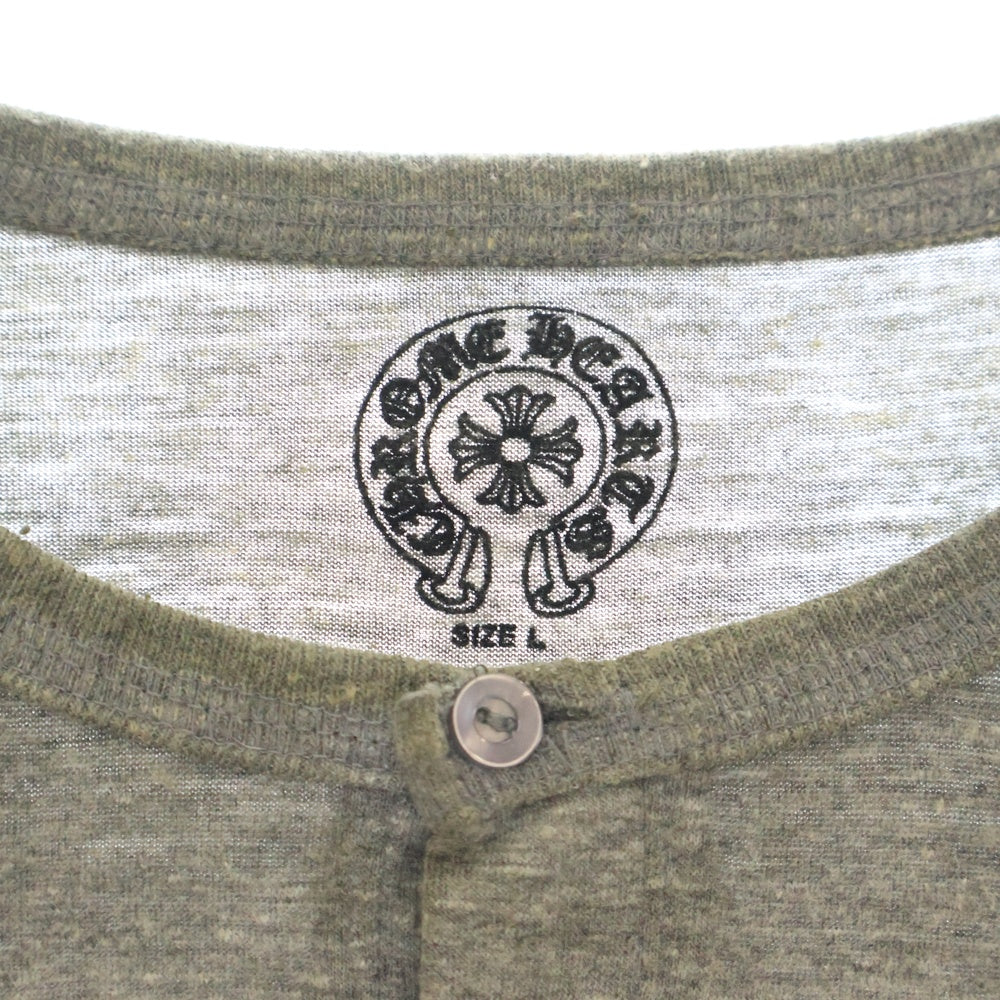 CHROME HEARTS(クロムハーツ) ヴァインダガー バックプリント ヘンリーネックカットソー 5分袖Tシャツ グレー