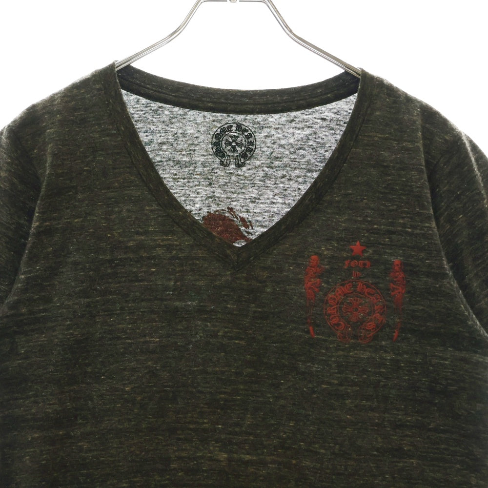 CHROME HEARTS(クロムハーツ) FOTI MISS LERLENE フォティ ミスラーレン バックプリント 半袖Tシャツ Vネックカットソー グレー/レッド
