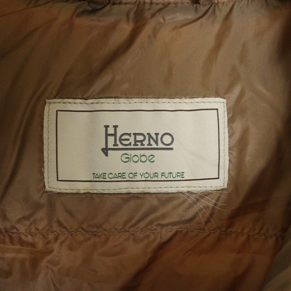 HERNO(ヘルノ) ネックロゴプレート付 ジップアップ ダウンベスト